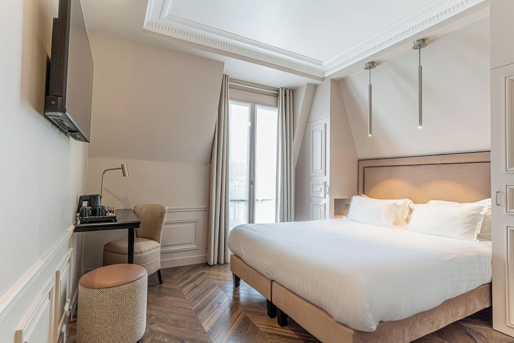 Hôtel Saint-Louis - Jardin du Luxembourg Room Type - Signature Double or Twin Room, Bathtub