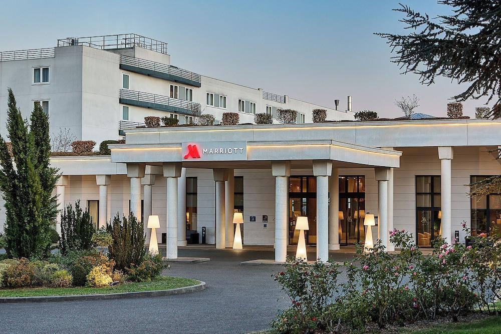 Paris Marriott Charles de Gaulle Airport Hotel - Tap to explore photos