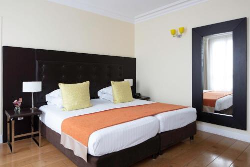 Hôtel Le 123 Elysées - Astotel Room Type - Superior Twin Room