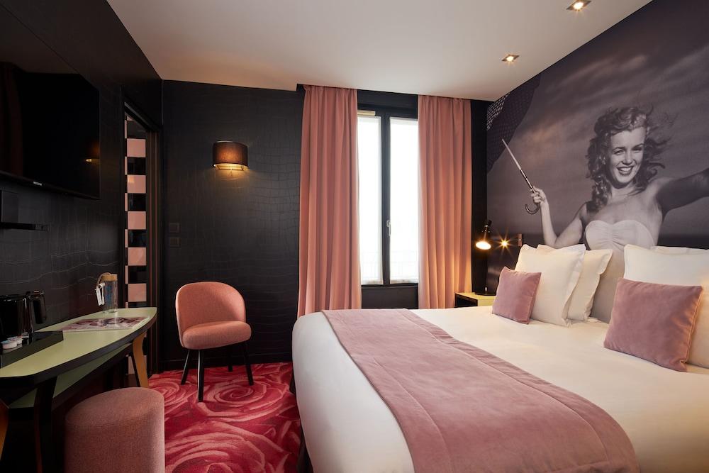 Platine Hotel Room Type - Deluxe Double Room Platine Hotel Room Type - Deluxe Double Room