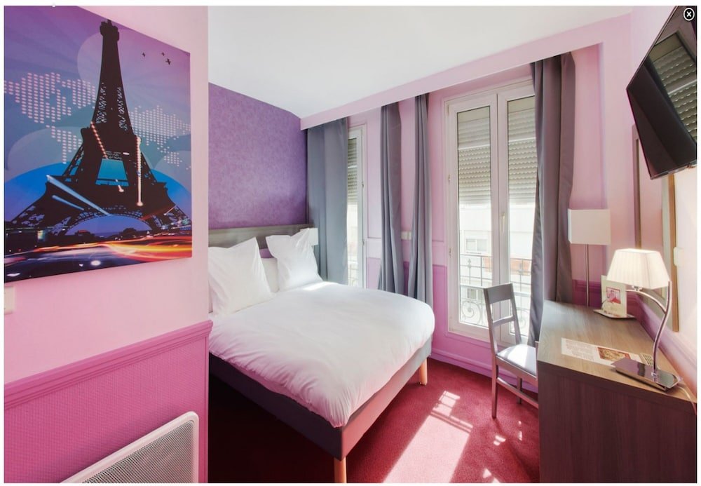 Hôtel Poussin Room Type - Double or Twin Room