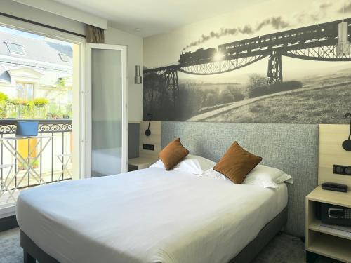 Hotel Appia La Fayette - Tap to explore photos
