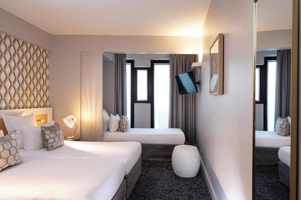 Hotel Paris Bastille Room Type - Triple Room Hotel Paris Bastille Room Type - Triple Room