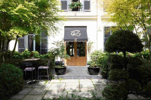 Hôtel Regent's Garden - Astotel - Tap to explore photos