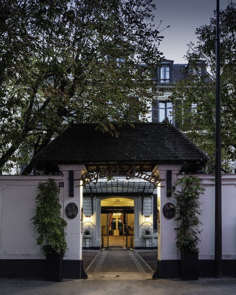 Hôtel Regent's Garden - Astotel - Tap to explore photos