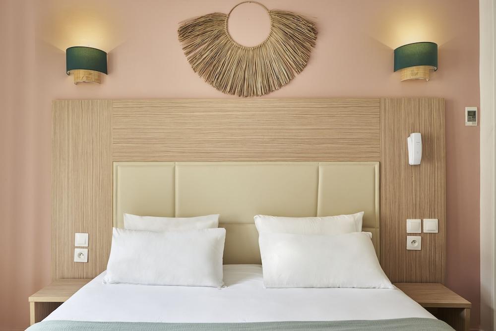 Hôtel Kabanel by HappyCulture Room Type - Superior Double Room