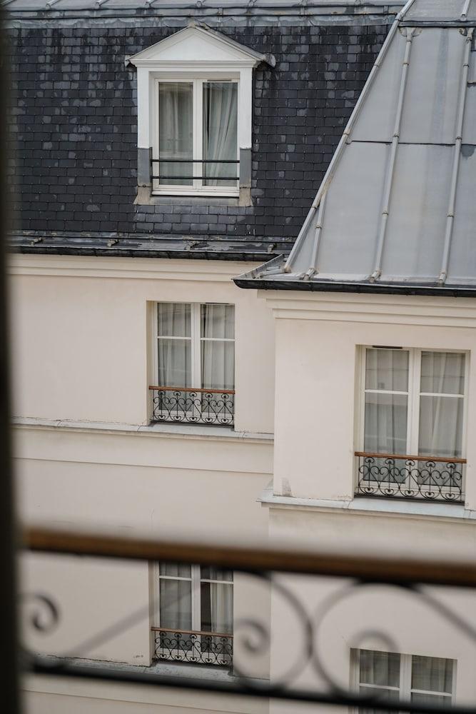 Hotel Pulitzer Paris Room Type - The Signature Extra Mansarde double room