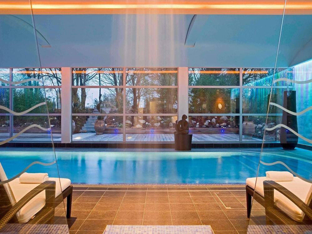 Mercure Paris CDG Airport & Convention - Tap to explore photos