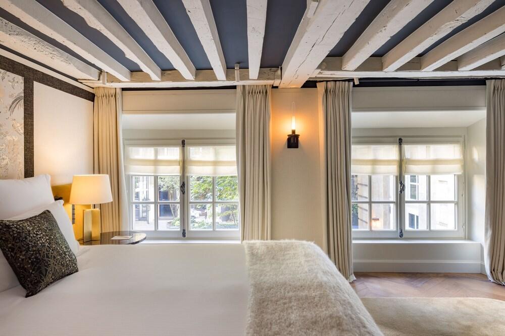 Pavillon de la Reine & Spa, Place des Vosges Room Type - Family Duplex, 2 Bedrooms, Courtyard Area