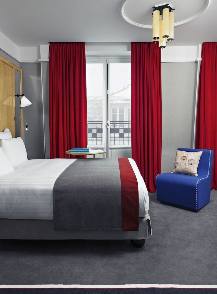 l'Echiquier Opéra Hotel Paris - MGallery Collection Room Type - Classic Room, 1 Queen Bed l'Echiquier Opéra Hotel Paris - MGallery Collection Room Type - Classic Room, 1 Queen Bed