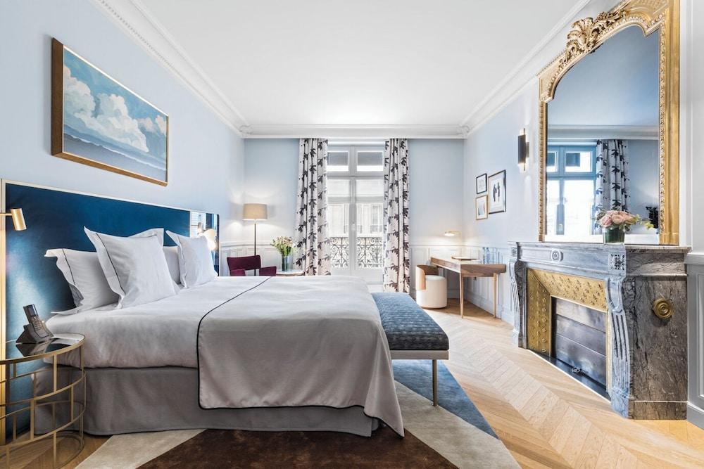 Grand Powers Room Type - Executive Room, Balcony