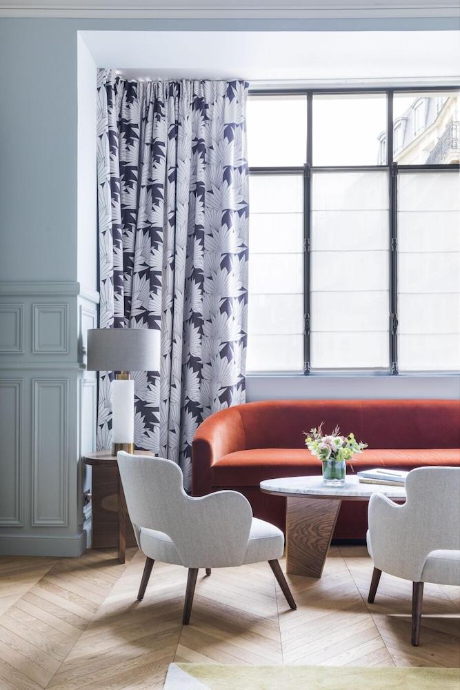 Grand Powers Room Type - Junior Suite