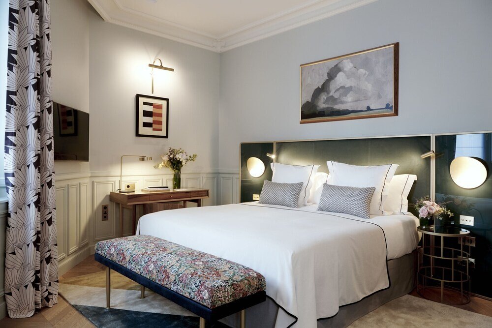 Grand Powers Room Type - Deluxe connecting room Grand Powers Room Type - Deluxe connecting room