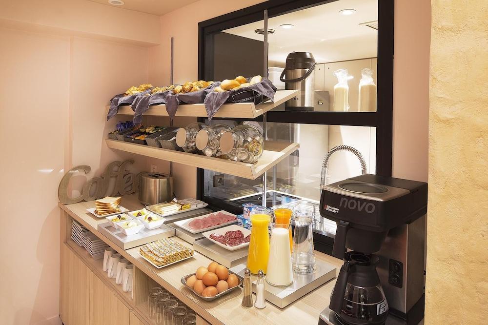 BEST WESTERN Quartier Latin Pantheon Hotel - Tap to explore photos