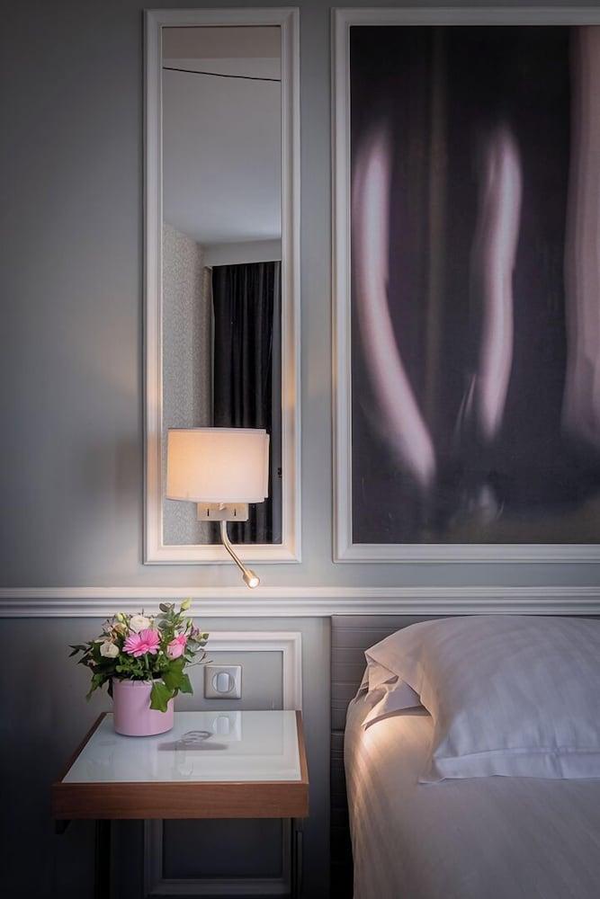 BEST WESTERN PREMIER Le Swann Paris - Tap to explore photos
