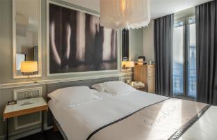 BEST WESTERN PREMIER Le Swann Paris Room Type - 1 Double Bed, Nonsmoking, Executive Room, Larger Room, Courtyard Side