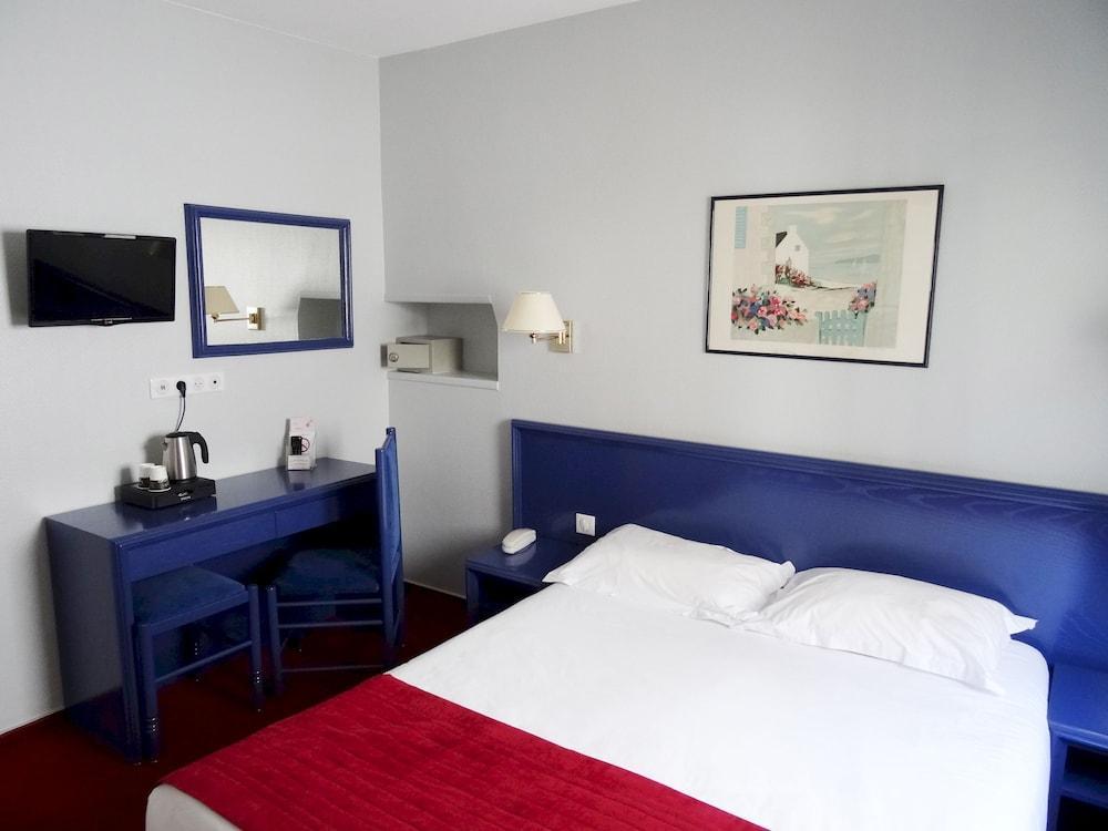 Résidence du Pré Room Type - Double Room, Non Smoking, Private Bathroom