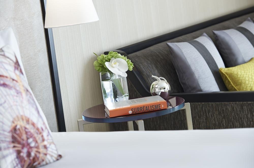Renaissance Paris La Defense Hotel by Marriott - Tap to explore photos