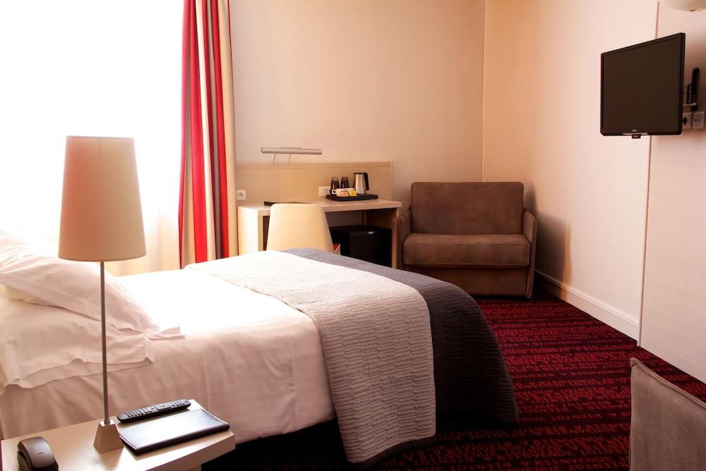 Hotel le Richemont Room Type - Quadruple Room