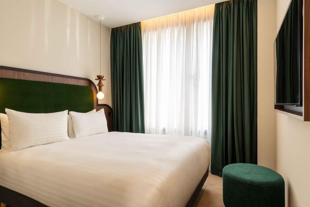 Hotel le Richemont Room Type - Comfort Double Room