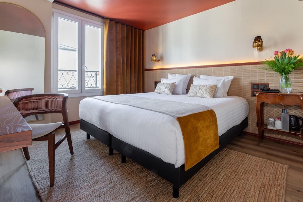 Hôtel Sacha Room Type - Deluxe Double or Twin Room Hôtel Sacha Room Type - Deluxe Double or Twin Room