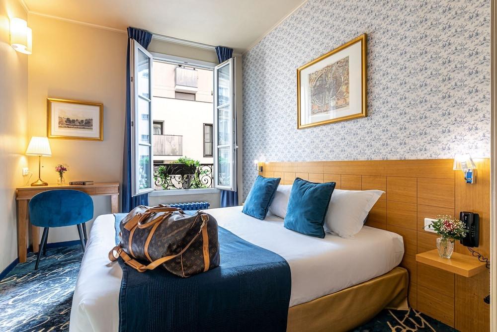 Hotel Romance Malesherbes by Patrick Hayat Room Type - Double or Twin Room (Chambre Baudelaire) Hotel Romance Malesherbes by Patrick Hayat Room Type - Double or Twin Room (Chambre Baudelaire)