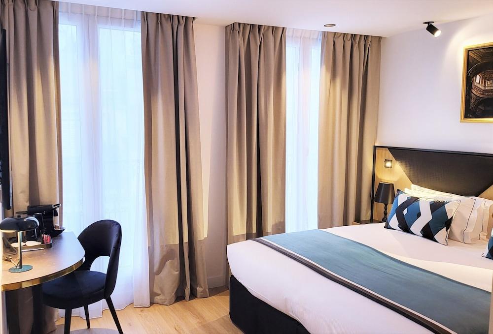 Star Champs Elysées Room Type - Superior Double Room