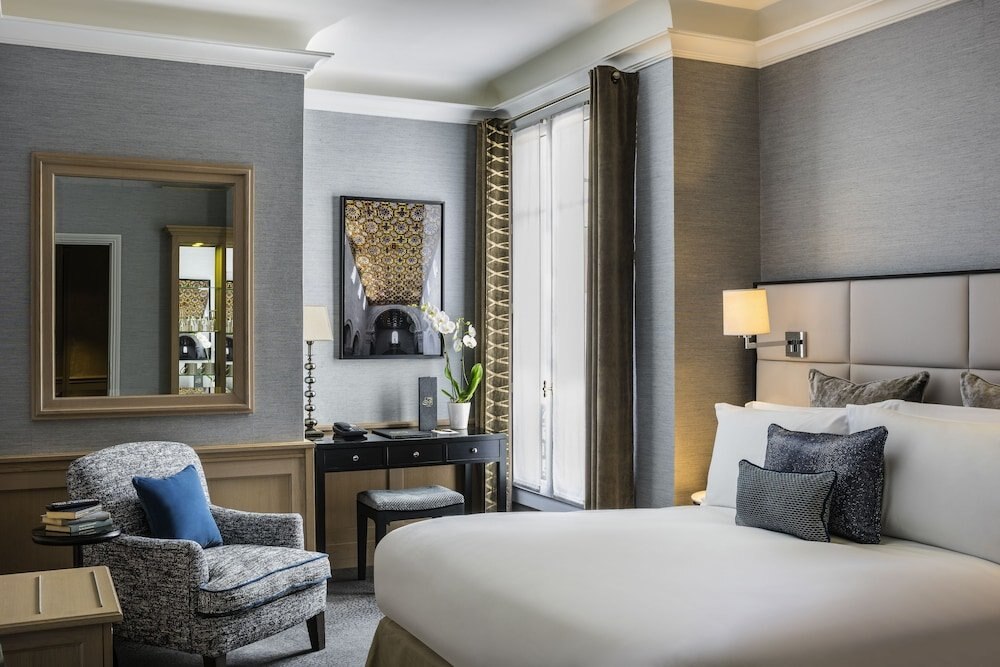 Sofitel Paris Baltimore Tour Eiffel Hotel Room Type - Superior Room, 1 Queen Bed