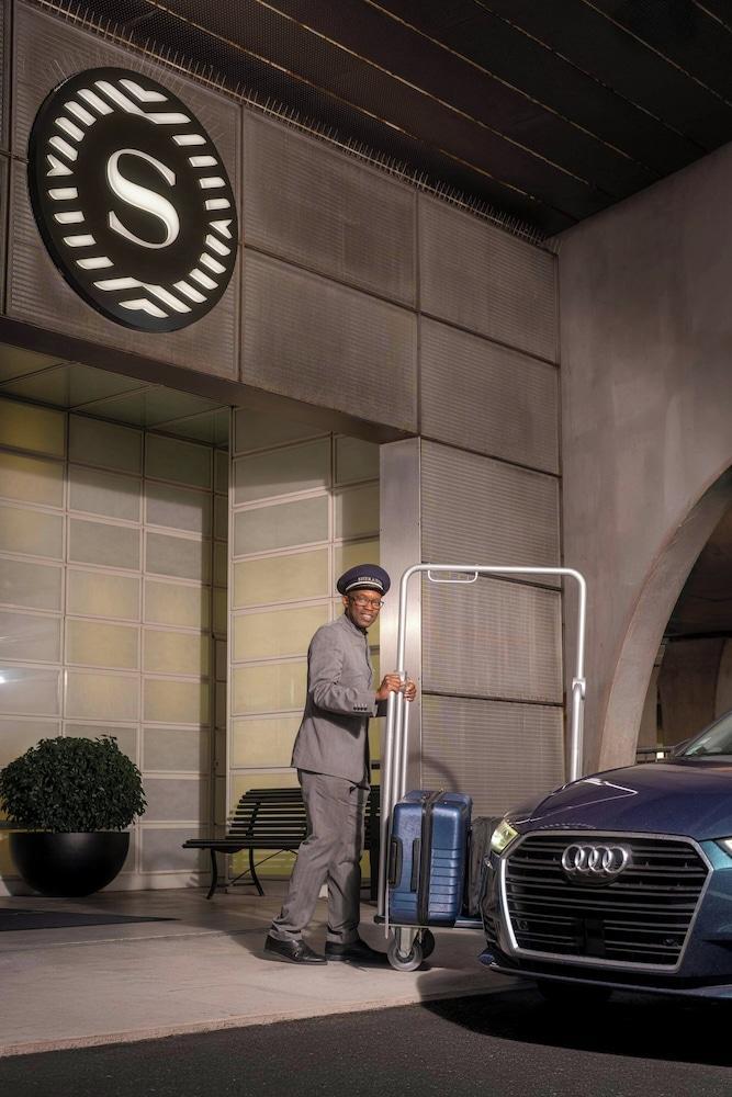Sheraton Paris Airport Hotel & Conference Centre - Tap to explore photos