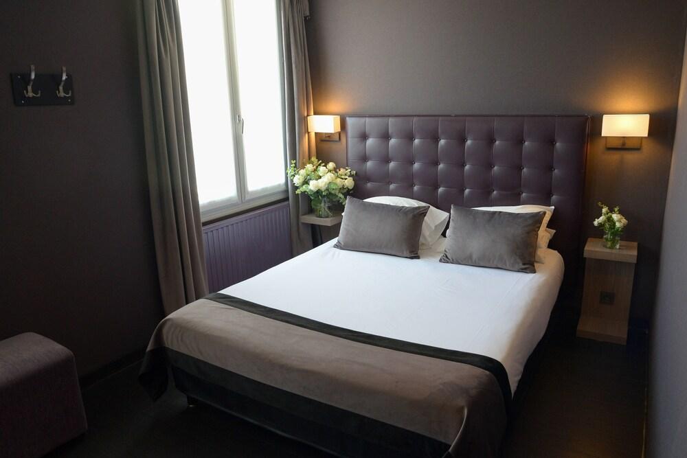 Hotel Saint Charles Paris Room Type - Comfort Double Room