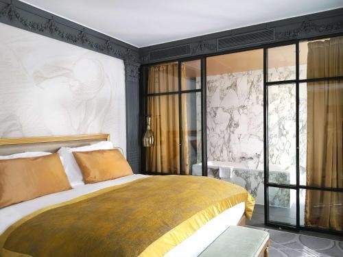 Sofitel Paris Le Faubourg Room Type - Opera Suite