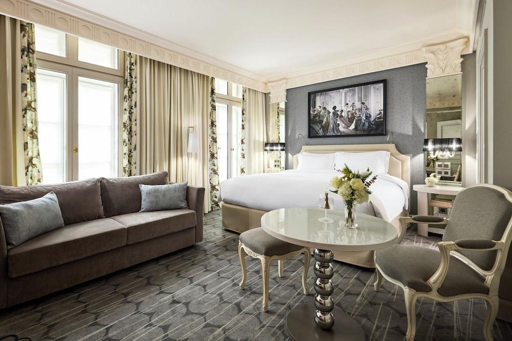 Sofitel Paris Le Faubourg Room Type - Premium Room, 1 King Bed (Luxury)