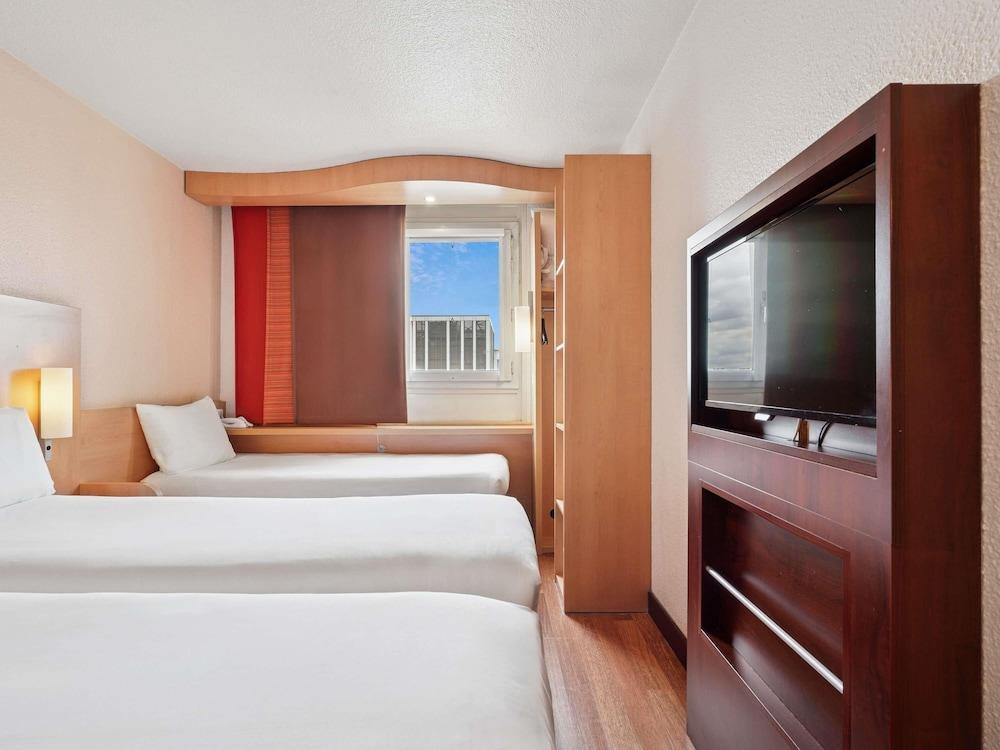 Ibis Paris Porte D Orleans Room Type - Standard Twin Room, Multiple Beds Ibis Paris Porte D Orleans Room Type - Standard Twin Room, Multiple Beds