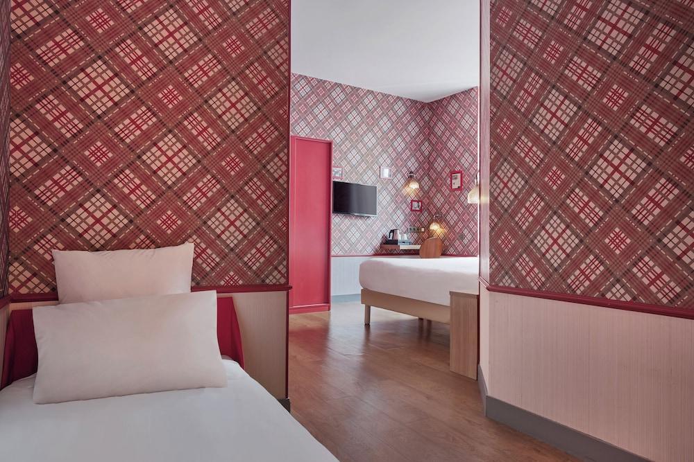 Hôtel Boris V. by Happyculture Room Type - Classic Triple Room