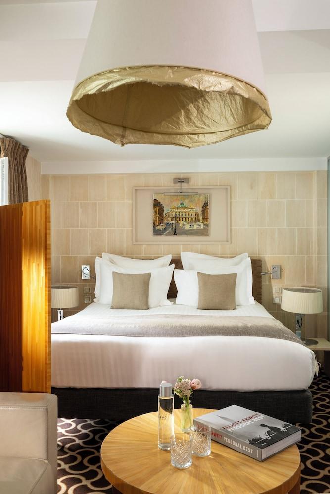 Le Pradey Room Type - Deluxe Suite (Parisienne)