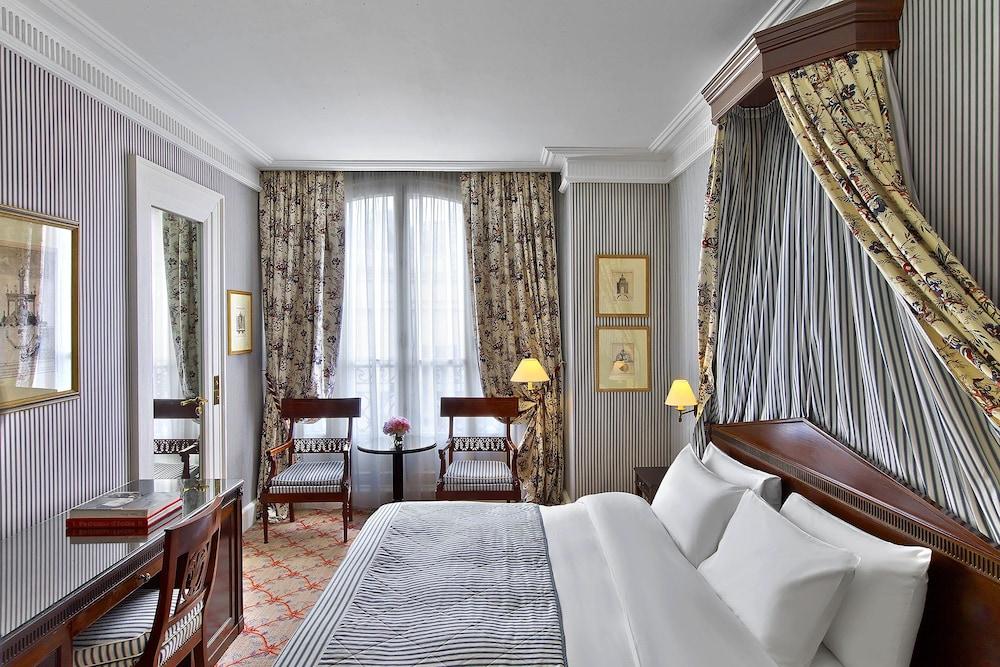 Le Dokhan’s Paris Arc de Triomphe, a Tribute Portfolio Hotel Room Type - Room, 2 Twin Beds