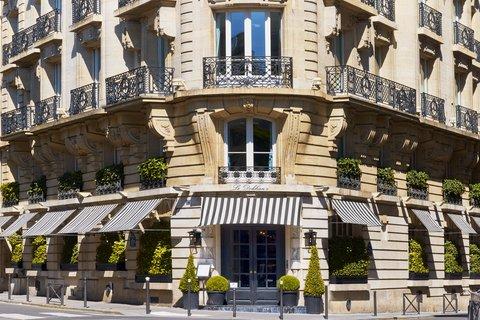 Le Dokhan’s Paris Arc de Triomphe, a Tribute Portfolio Hotel - Tap to explore photos