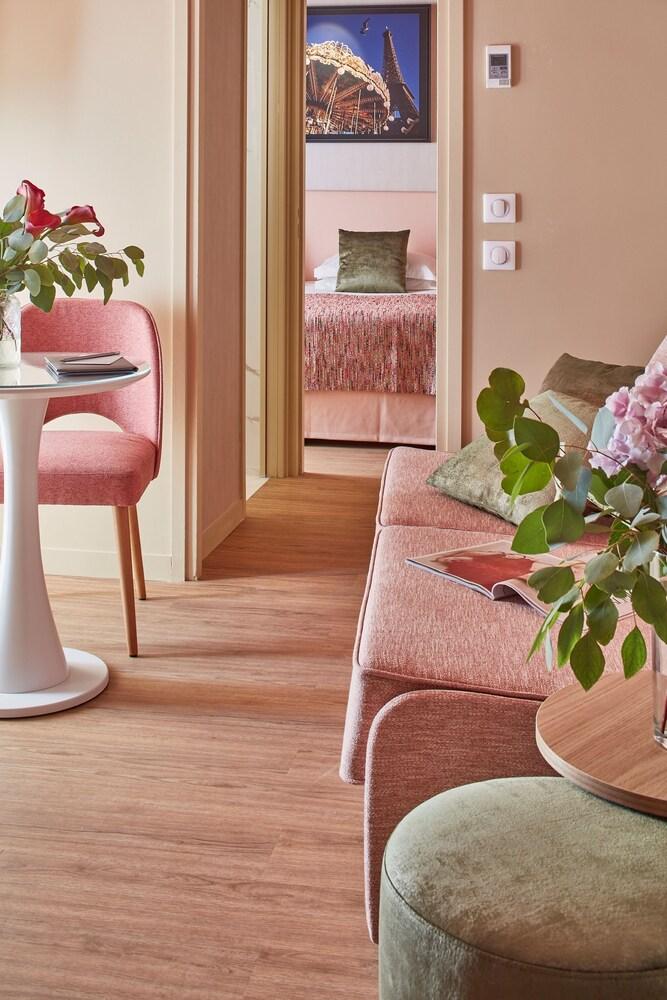 Hotel Atmospheres Room Type - Suite