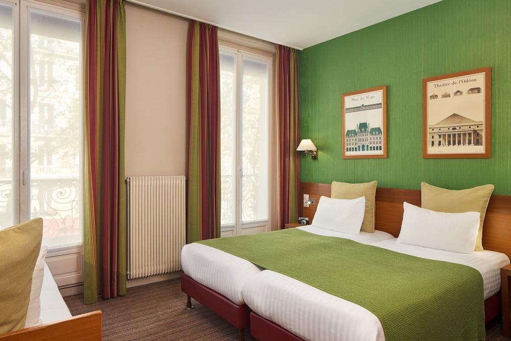 Timhotel Invalides Eiffel Room Type - Comfort Triple Room Timhotel Invalides Eiffel Room Type - Comfort Triple Room