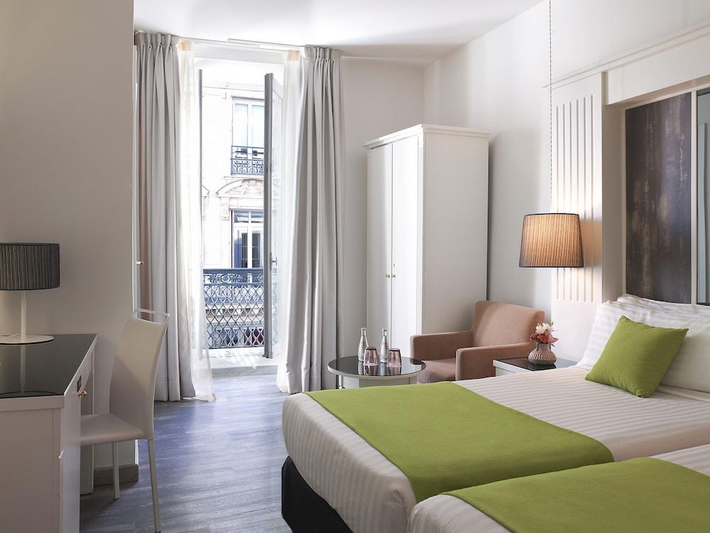 Hotel Paris Opera managed by Melia Room Type - Standard Double Room
