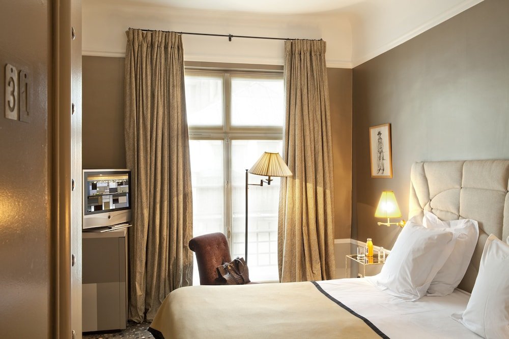 Hotel Therese Room Type - Deluxe Room
