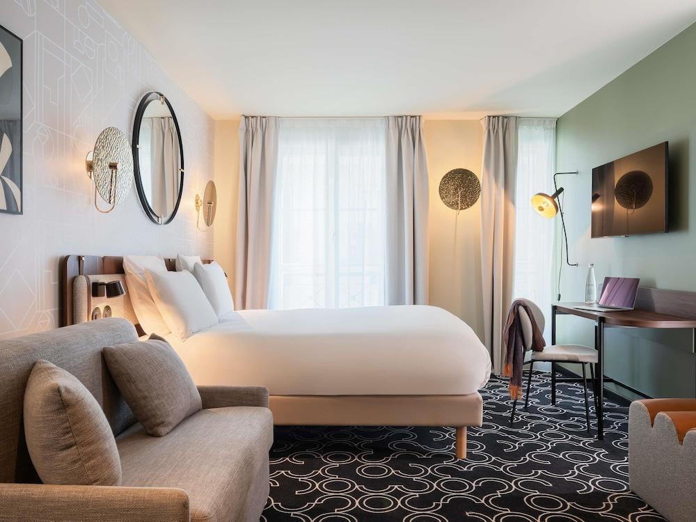 Mercure Paris Opera Grands Boulevards Room Type - Privilege, Premium Room, 1 Double Bed with Sofa bed