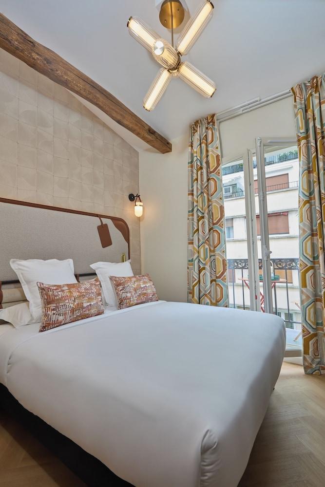 Hôtel Hiro Room Type - Chambre Supérieure - La Discrète