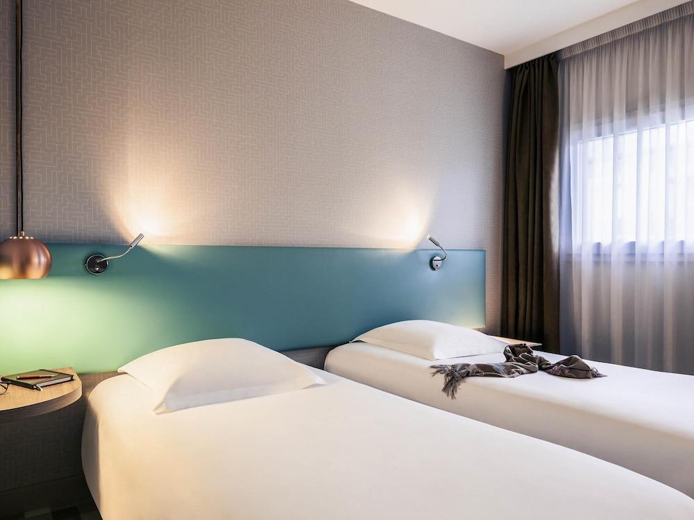 Hotel Mercure Marne la vall Room Type - Classic Twin Room, 2 Twin Beds