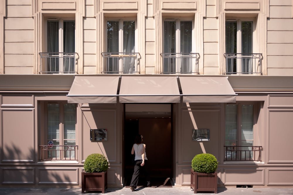 Hôtel Le Tourville by Inwood Hotels - Tap to explore photos