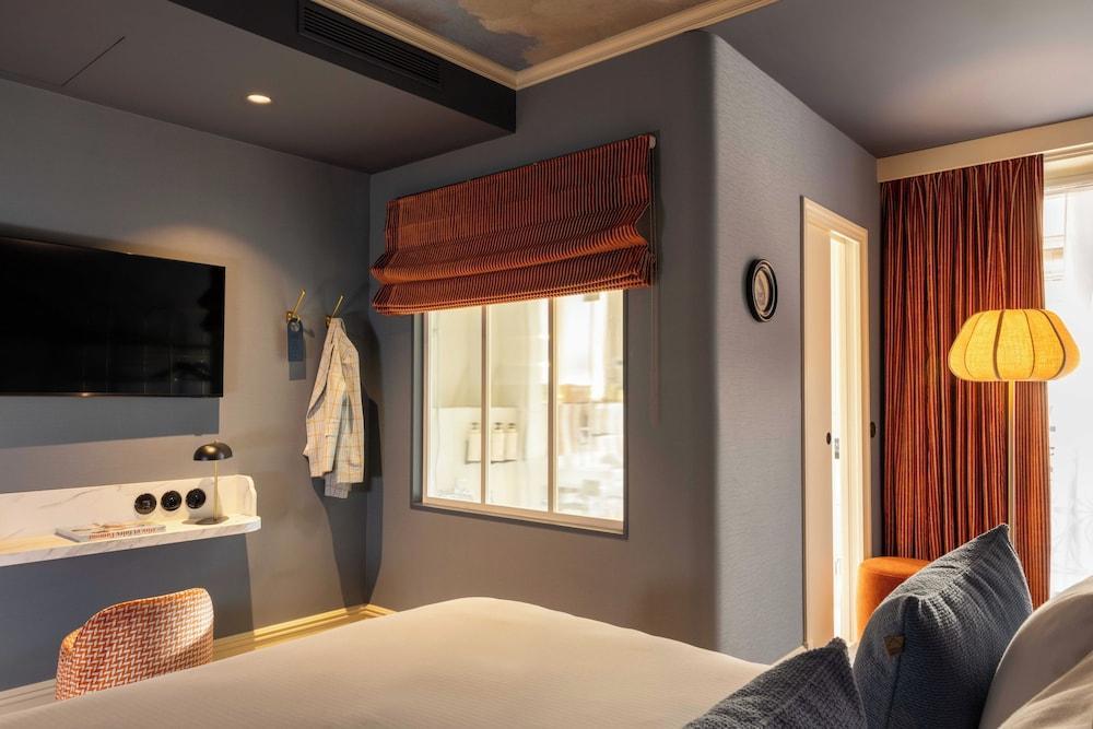 Grand Hotel De Turin Room Type - Superior Room, Balcony