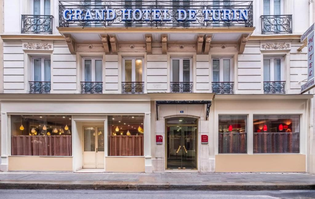 Grand Hotel De Turin - Tap to explore photos