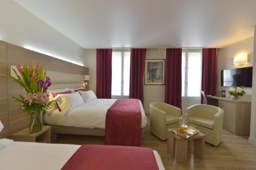 Unic Renoir Saint Germain Room Type - Triple Room