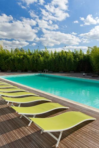 Novotel Paris Orly Rungis - Tap to explore photos