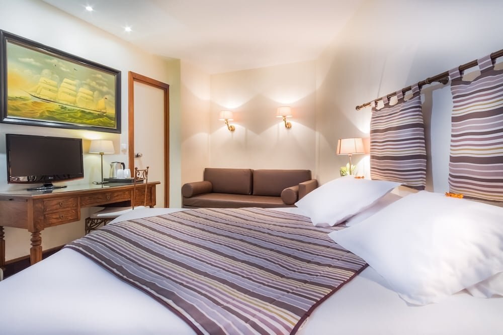 Hotel Waldorf Montparnasse Room Type - Triple Room